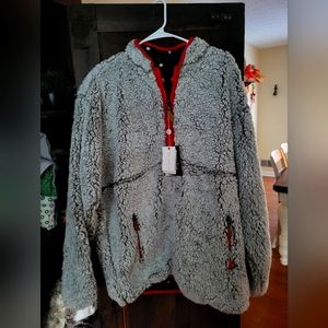 Plus-size Fleece Pullover